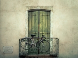 Sécuriser un vélo sur balcon